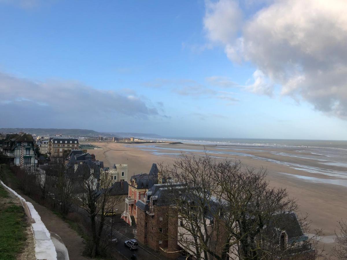Face à la mer Trouville-sur-Mer Eksteriør bilde